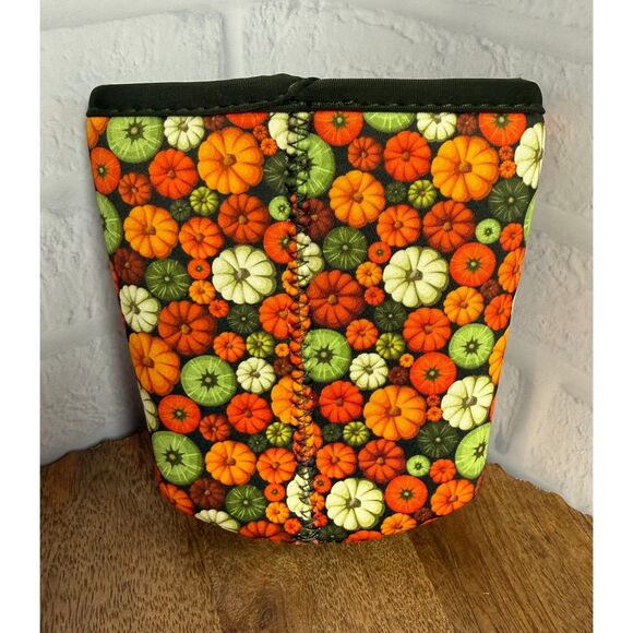 Sok It JAVASOK Neoprene Cold Sleeve for 22-28oz Cups PUMPKINS MEDIUM - Picture 2 of 3
